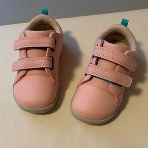 Brand new in box - size 9 - light pink - ten little original shoes
